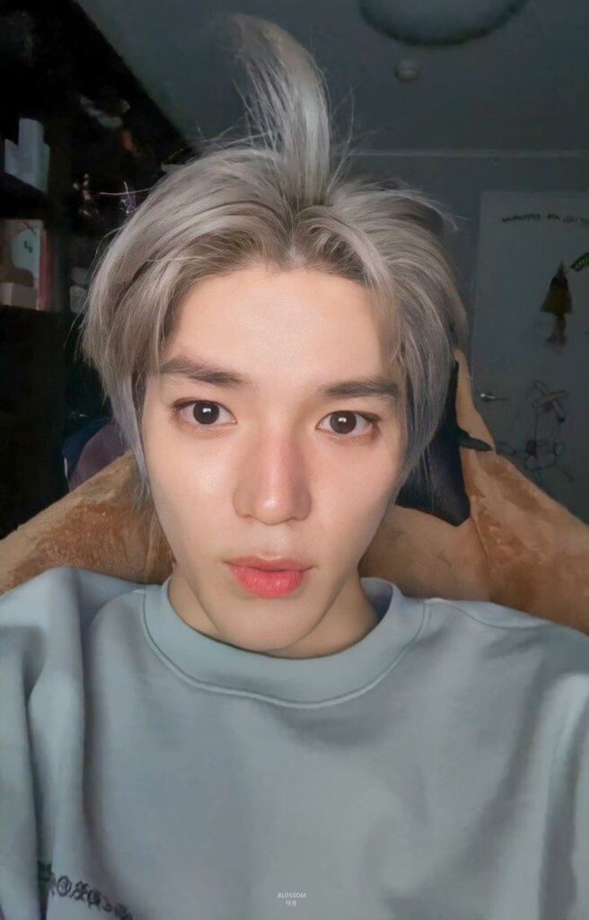 taeyong pics tweet media