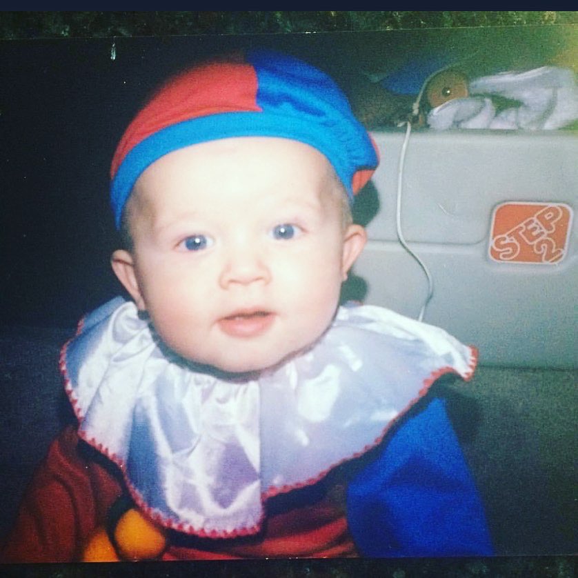 kstracy's tweet photo. Happy 22nd birthday @blaket21 love you! 😘 https://t.co/MeLNYPxFiH