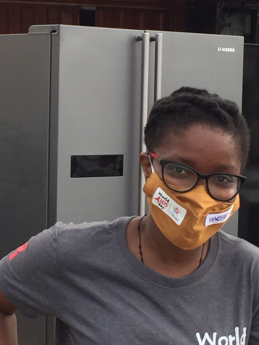 Quaye_Lab's tweet image. Behind the masks are truly lovely people.... passionate about their work.... it’s all about #HIV . Raising awareness in East Legon, Accra. @UnivofGh @WACCBIP_UG #WorldAIDSDay2020