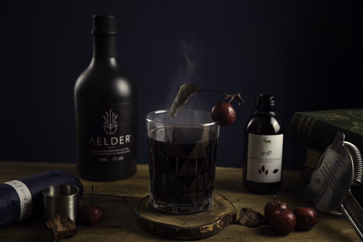 Introducing a new player to the pack  - The #AelderToddy

• #Aelder Elixir
• Crab apple juice
• Pineapple weed vodka
• Clove root + yarrow tincture
• Bramble
Perfect for the #festive season.
You can buy directly from our #EastLothian warehouse shop or aelderelixir.com