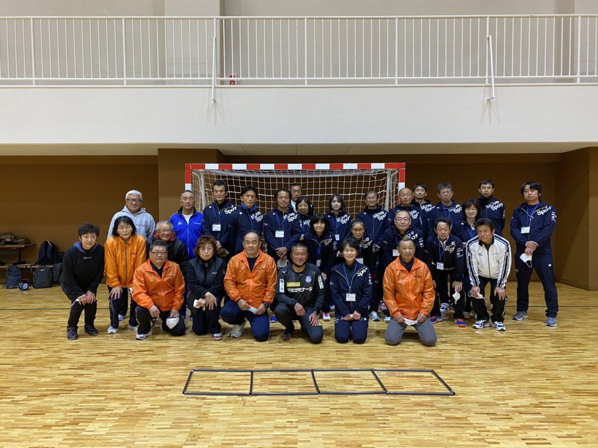 昨日、#甲州市 より依頼を頂き #甲州市スポーツ協会 #甲州市スポーツ推進委員 を対象とした講習会を実施致しました！ #業務提携 頂いている #Sportip の #アプリ 活用し、全ての運動に通ずる #姿勢 に特化し #谷真一郎 F.Dによる #エクササイズ を行いました！#AI の力で更なる #革新 を。
#vfsc #vfk