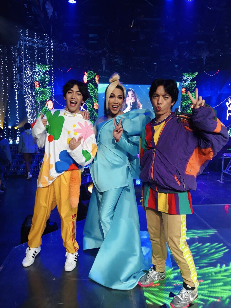 maike_jahnke's tweet photo. Singerist si Meme! Misssss yoouuu! ❤️@vicegandako 

#ASAPConnect #ASAPNatinTo #ViceGanda #LittlePonies https://t.co/E68nSLQ4Yc