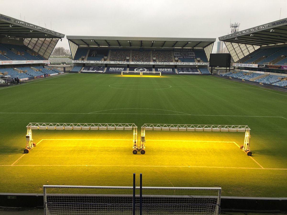 🦁👩🏼‍🤝‍👩🏾 𝙼𝚒𝚕𝚕𝚠𝚊𝚕𝚕 𝙵𝚊𝚖𝚒𝚕𝚢 👩🏽‍🤝‍👨🏼🦁

At The Den yesterday helping to prep the ground for the return of supporters at the weekend alongside staff from @MillwallFC @MFC_Academy and volunteers from @TheMillwallFans

#Millwall #MillwallFamily