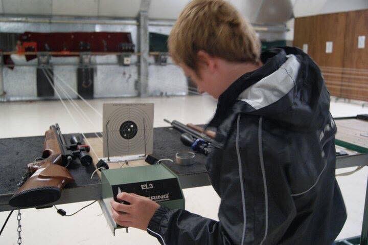 🚨 NEW VOUCHER ALERT 🚨 

Due to popular demand we are now offering a fantastic air-rifle experience for 2 for just £40!!! Only a limited amount available though. Click here to buy 👇🏻

booking.bookinghound.com/fe/book?og=546…