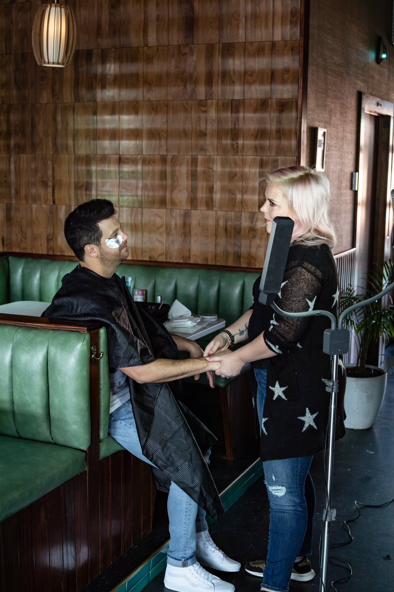 EricDoddMusic's tweet photo. Eye Serums+Hand Massage+Lil Makeup=Photo Shoot=New Music Coming Soon. Who’s ready?! 🖐🏻 #NewMusicAlert #NewCountrySong #EricDodd https://t.co/lce5usEz2F