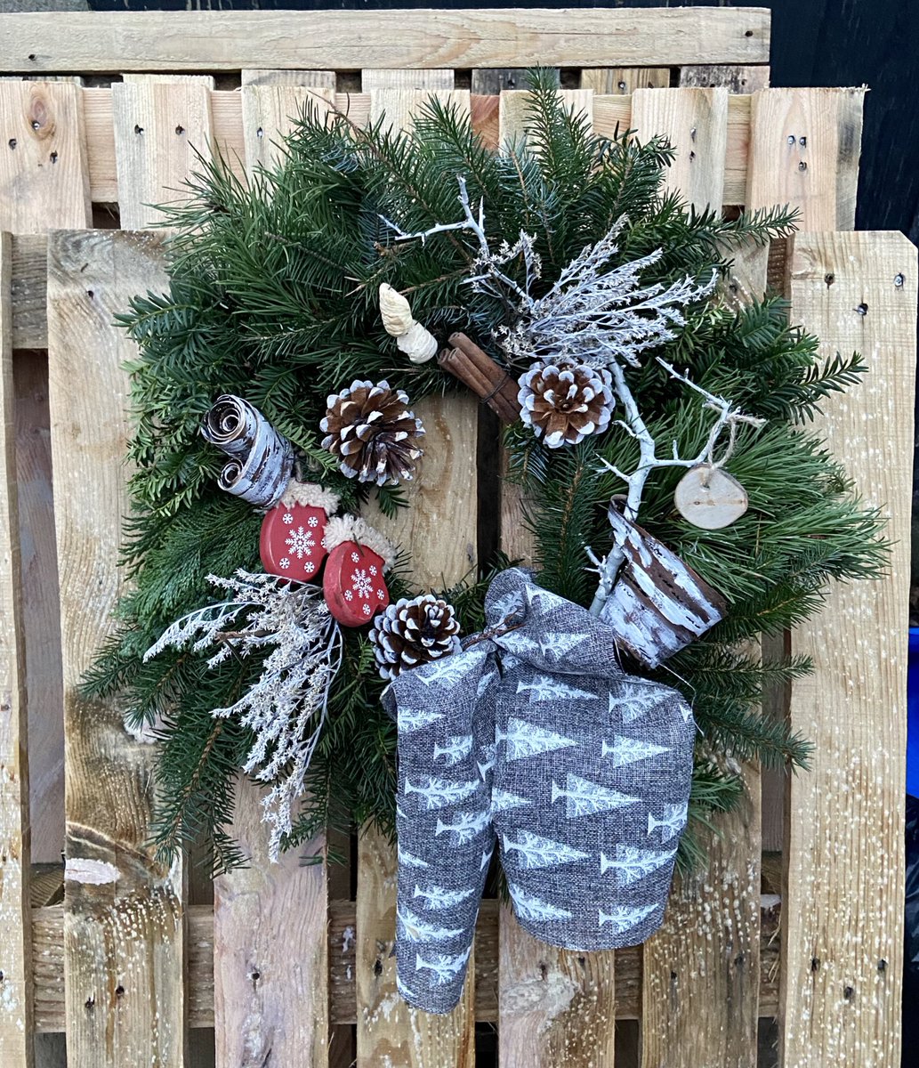 Highfields Florist tweet media