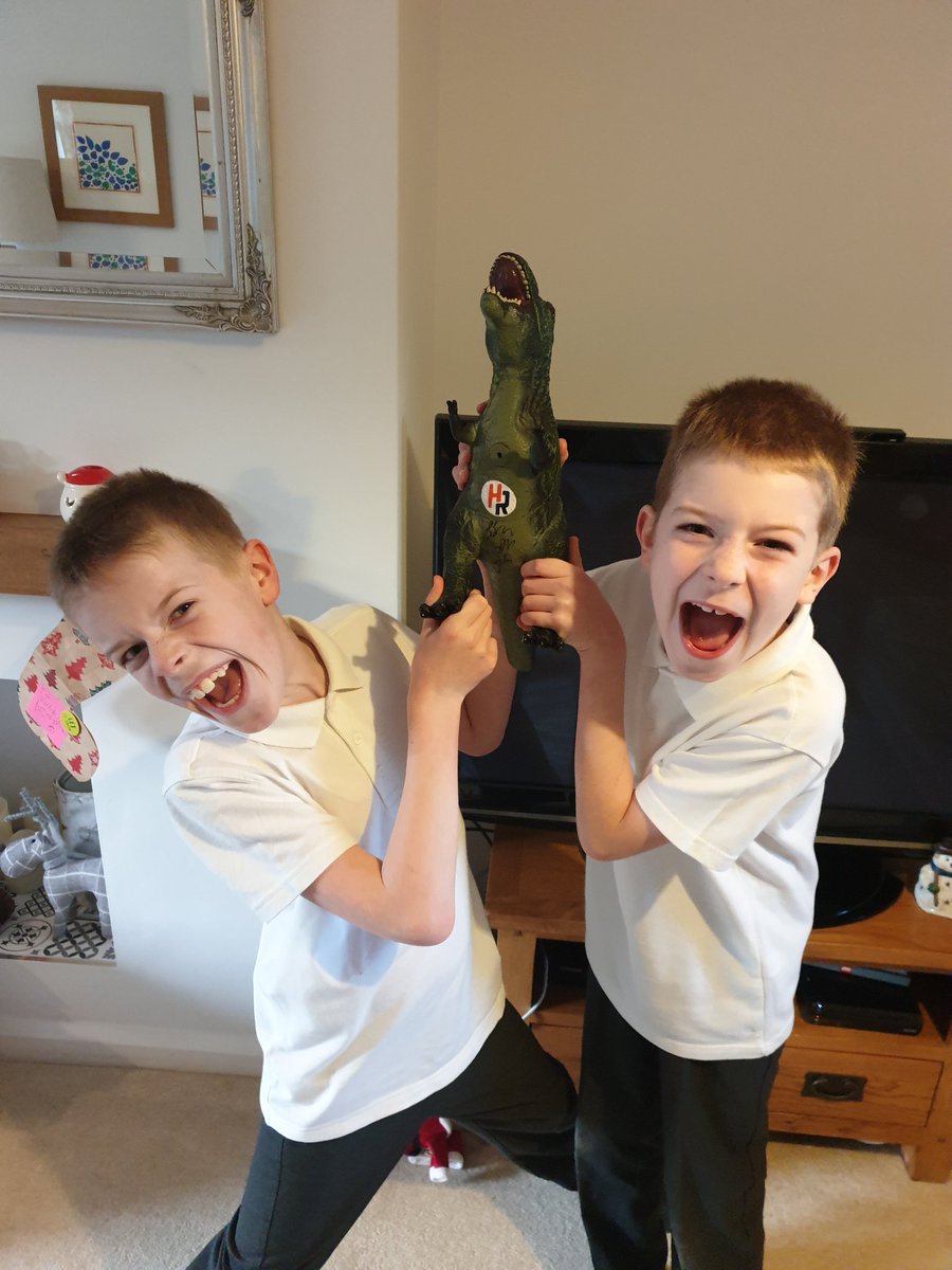 PowlieK's tweet photo. Rexy is here! All the way to Oxford, UK. How good?! @HowRidiculous https://t.co/Lp2hWV1vW2