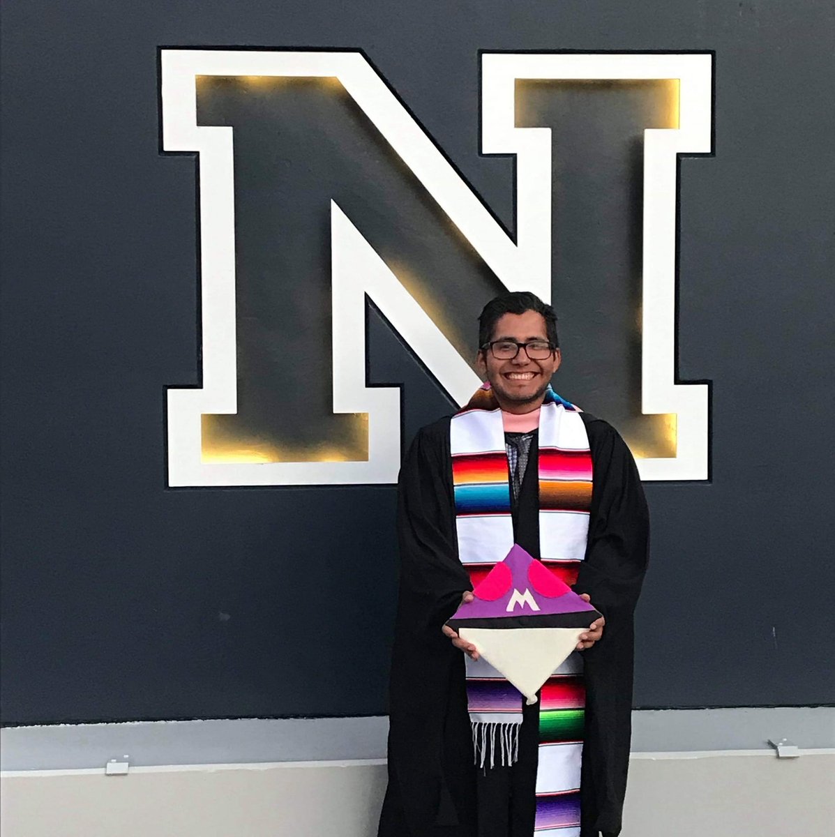 CBESSUNR's tweet photo. ‼️CoP Advisor Takeover‼️
Meet Sergio Trejo Jr. 👨‍⚕️

Sergio is a second year medical student at UNR Med who is interested in pursuing Family Medicine. He wants to practice in an area that is predominately Spanish speaking to help underserved communities. 
#bilingual #Advisor https://t.co/b8dxdbmKsO