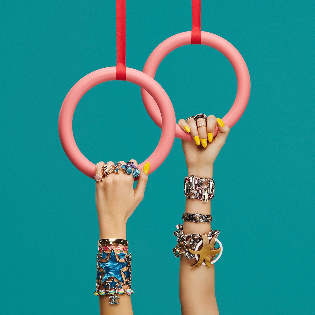 Sport that dazzles...⁠
⁠
For <a href="/aleksandrakingo/">ALEKSANDRA KINGO</a>'s ‘Let's Get Physical’ shoot with <a href="/HungerMagazine/">Hunger Magazine</a>, she gave fitness a quirky makeover with trinket-laden models and playful pop colours.