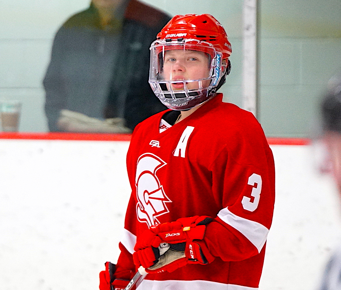 GHS
Benilde-St. Margaret's gets defensive 

With three defenders signing NLI's with DI programs, and a fourth member of the blue line verbally committed to Ohio State, the Red Knights have one of the best defensive units in Minnesota.

STORY LINK &gt;&gt;&gt; bit.ly/2Ju8joe
