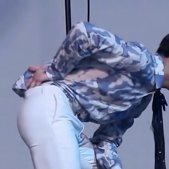 Imagine this with his tattoos