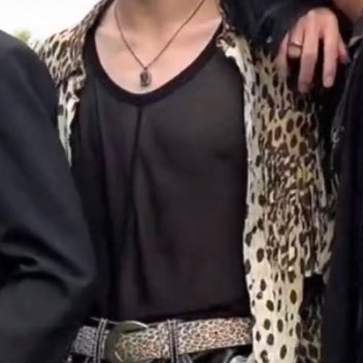 Imagine this with his tattoos