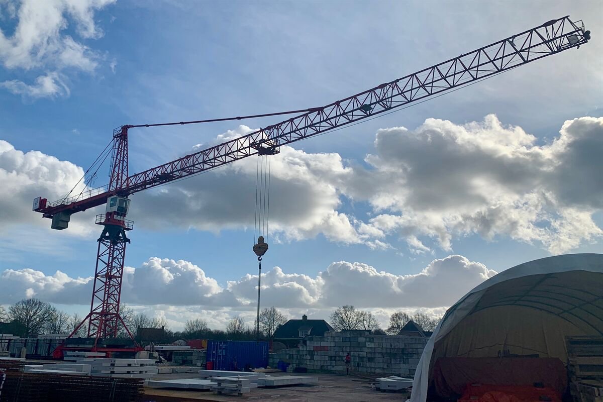 Heb je geen last van hoogtevrees en ga jij met ons de #hoogte in? 

Bekijk dan snel onze #vacature voor #Torenkraanmachinist! 🏗
 ow.ly/95m250CzhmE