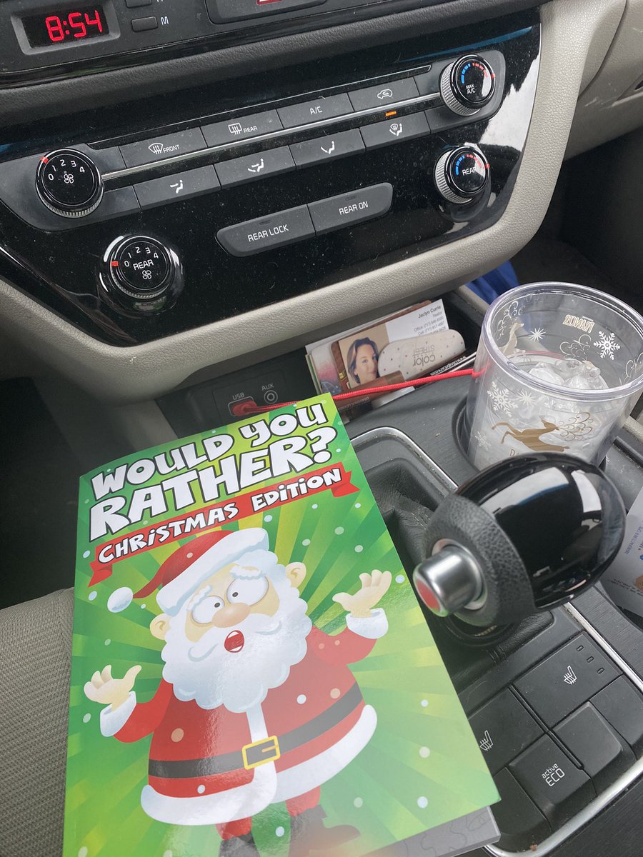 JCurrieRealtor's tweet photo. Keeping the mornings entertaining in the school drop off line 🚙🎅🏻 #wouldyourather #christmas2020countdown #yorkpa #yorkparealtor #yorkparealestate #schooldropoff https://t.co/cXKIqj18wc