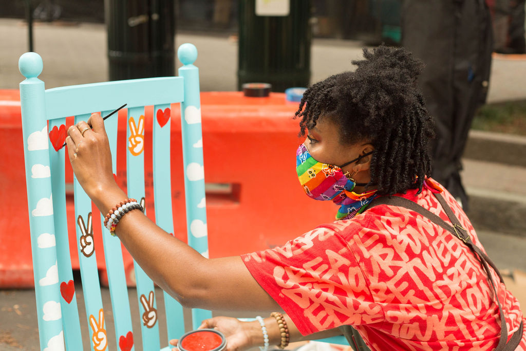 usbank's tweet image. Happy #GivingTuesday! Check out these 5 ways you can #GiveTime virtually to share joy in your community today: ow.ly/36zp50Cu6e8