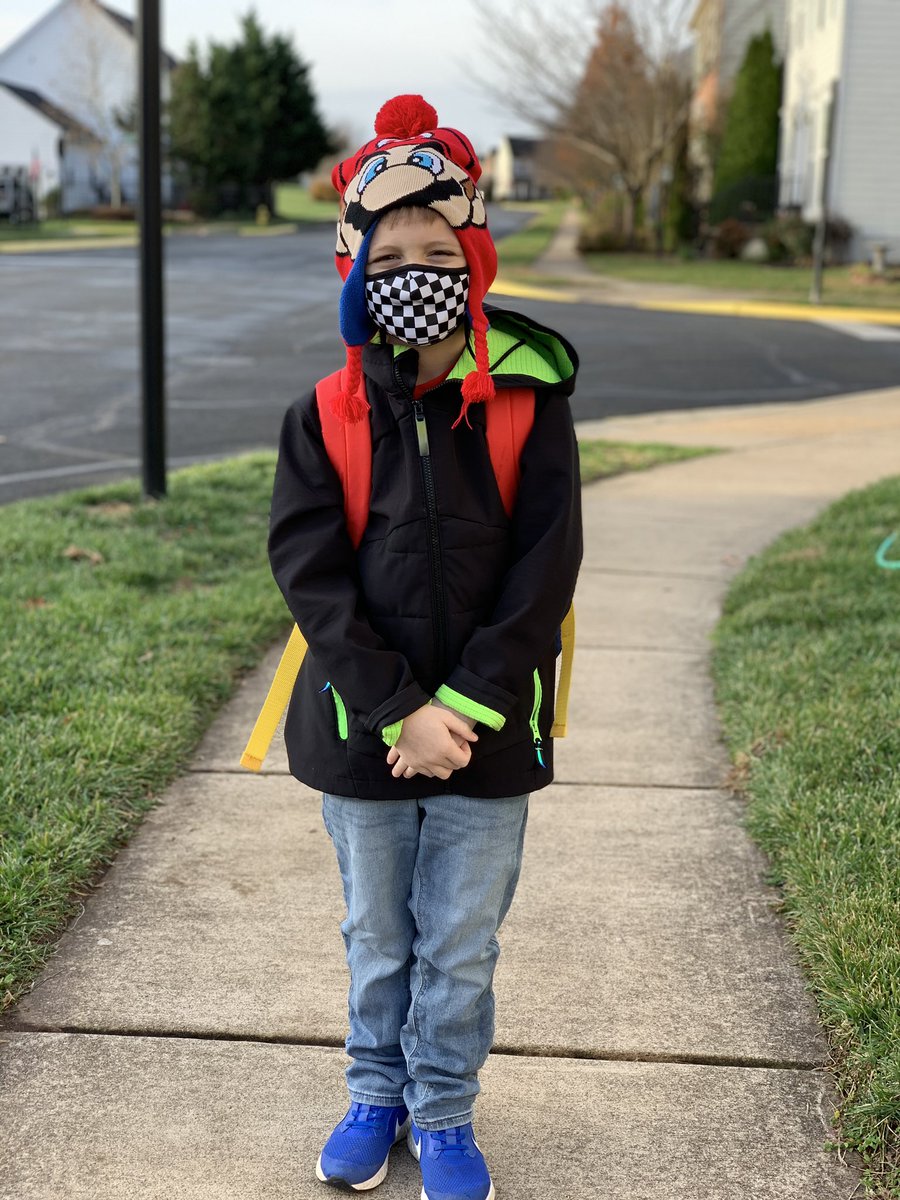 NoliSmom's tweet photo. This kid is beyond and excited and ready for in person 1st grade 💙 @jocelynsv @HaymarketCubs https://t.co/ha19B80Ixt