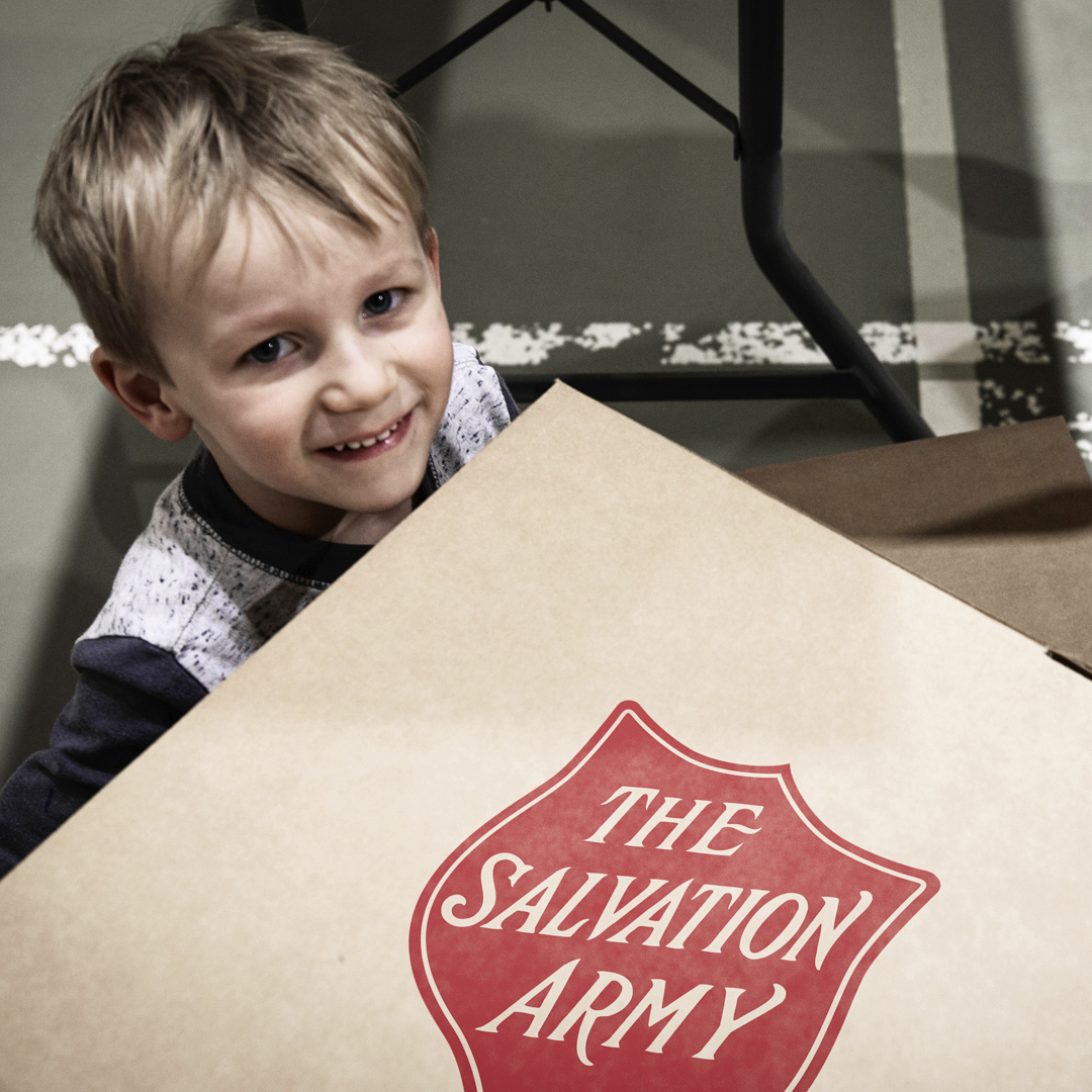 SalArmyCAC's tweet photo. Our Red Kettle program is currently behind last year by over $6,000.  You can help us #RescueChristmas by giving at the kettle or online at https://t.co/CNizffeDHn . https://t.co/WormUOtTwC