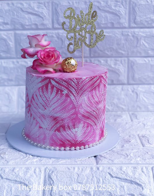 RBakerybox's tweet image. #KeDezembaBoss a pinch and a pinch for the first of the month! 

December is here! It’s that time of the year have you found your person yet??