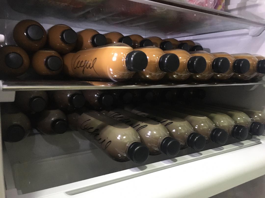 Rajabaezil's tweet photo. Bismillahhirahhmannirahhim.  Guys tolong like rt and share please🥺🙏
Raja jual COFFEE VANILA,  CHOCOLATE MINT AND CINCAU LEMON.  can hmu if u guys want to orser okie. may god bless u all https://t.co/mHgBn2Hewk