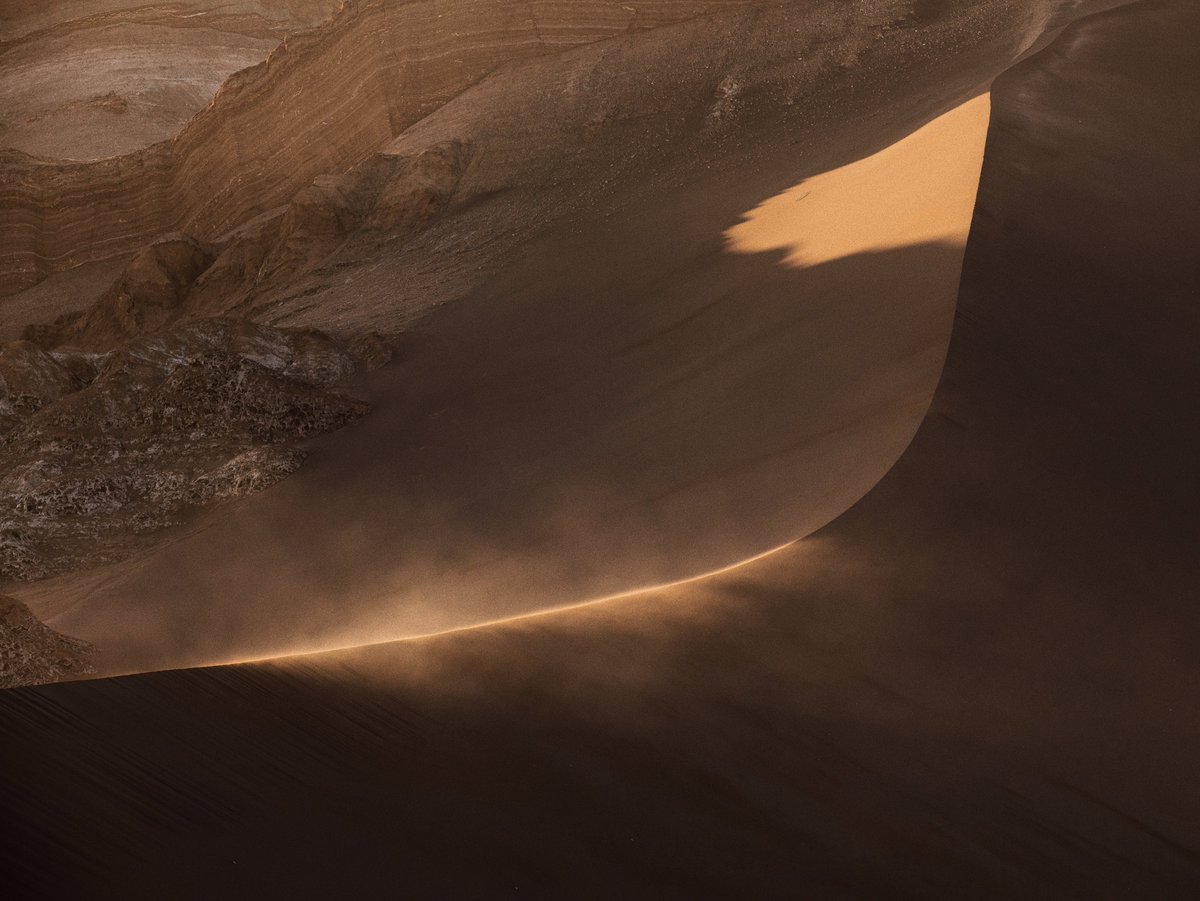 The Atacama Desert, one of the driest places on Earth. Known for its dramatic rock, sand and petrified salt formations and dried salt lakes, its landscape has been carved over millennia by wind into a moonscape of towers, caverns and crevasses. 

readcereal.com/cereal-volume-…