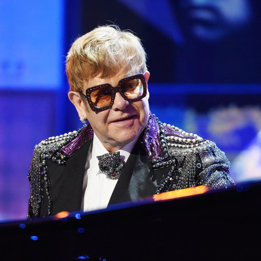 It's a Super Tuesday of Virtual Gigs, with shows by @SylvanEsso, the @warandtreaty, @brendanbensongs, and a #WorldAIDSDay special featuring @eltonofficial! Check out the complete list here: thecurrent.org/events/2020/12…