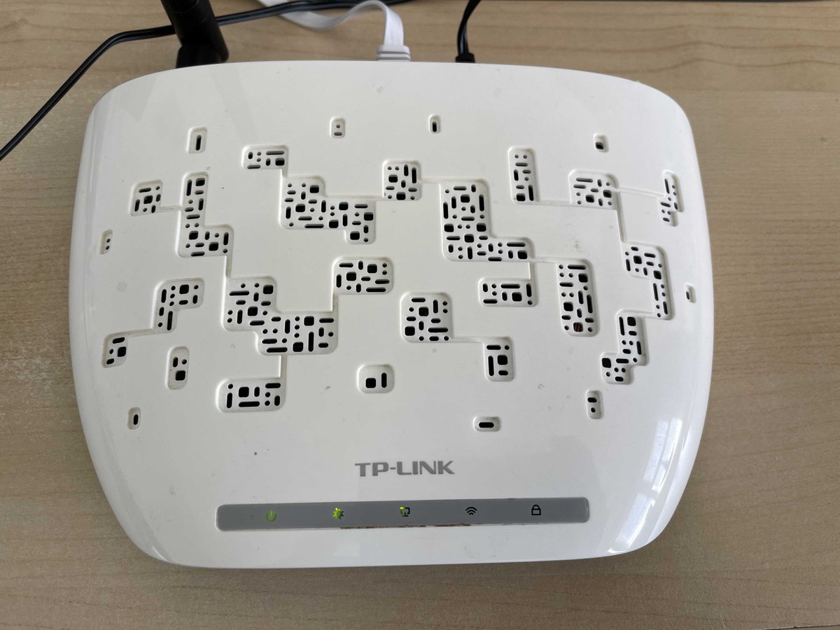 Inspired by  @cybergibbons hardware teardown thread, thought I'd document an investigation into an oddity that has been bugging me for a few years.This is a TP-Link TL-WA701ND AP that I was using for a few years around the house. When I repurposed it, I noticed something odd..