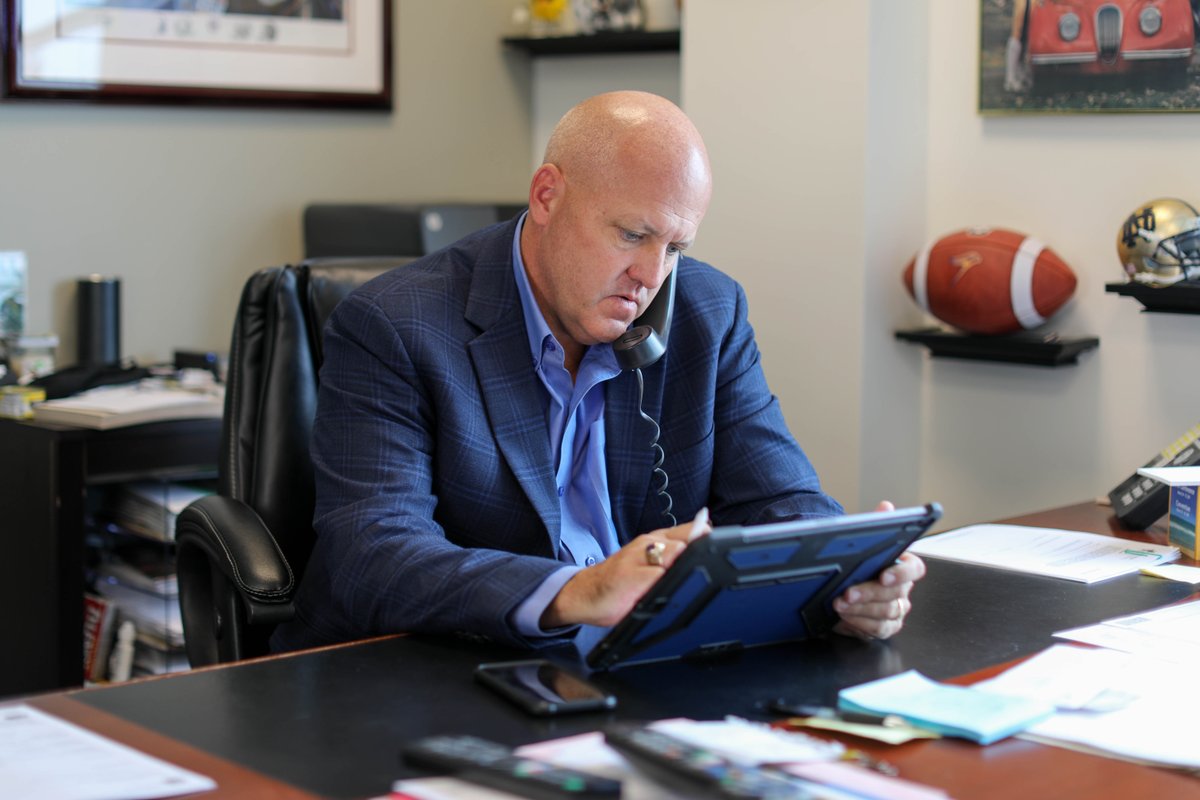 PIzzioSLF's tweet image. My role is to help simplify complex concepts. I&apos;m always happy to connect and discuss your financial questions, reach out if I can help.