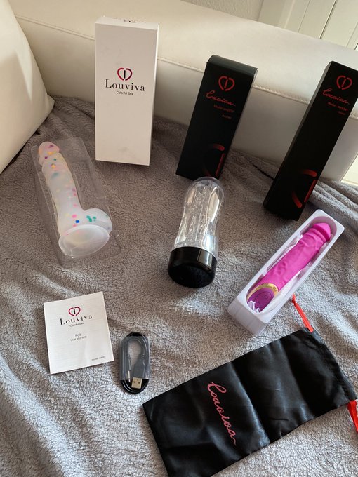 Happiness is here @Elvira89688307   https://t.co/Jdy50BMEeK https://t.co/vr94um0ZuJ https://t.co/YsJXMprU4K<a class="tags" target="_blank" title="On Twitter" href="/?out=eyJ0eXAiOiJKV1QiLCJhbGciOiJIUzUxMiJ9.eyJpYXQiOjE3MjEyMjE1OTMsImlzcyI6InR3cG9ybnN0YXJzLmNvbSIsIm5iZiI6MTcyMTIyMTU5MywiZXhwIjoxNzUyNzU3NTkzLCJyZWRpcmVjdF91cmwiOiJodHRwczovL3R3aXR0ZXIuY29tL0VsdmlyYTg5Njg4MzA3In0.7cpnfG99XLbM3VK7iYsYoZIMzWuGp77MH8BVOlOD1guUGDP41wKUudrjzaktyMLay48tSFIbuBkJSVdNM40Qag">@Elvira89688307</a>