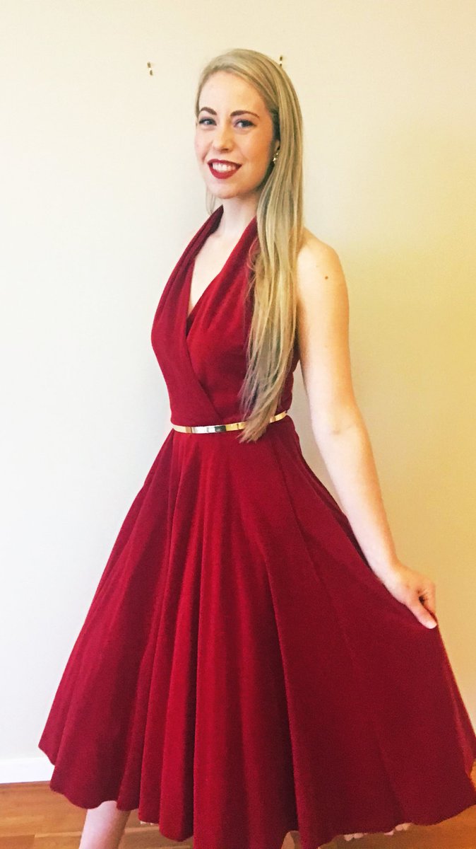 Welcome to 25 Days of Holiday Parties I’m Not Going To! December is depressing this year. So. I’m going to hide from my feelings by posting a holiday party look and a description of a bad holiday party none of us are going to this year! Welcome to Day 1 the red velvet edition!