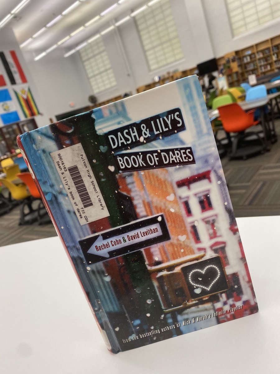 ECCALibrary's tweet photo. Let’s kick off #KCSLMSTistheseason week 1 by sharing what you are currently reading!  Tis the Season to be Reading... #Library2509 https://t.co/mWP2XLw8nO