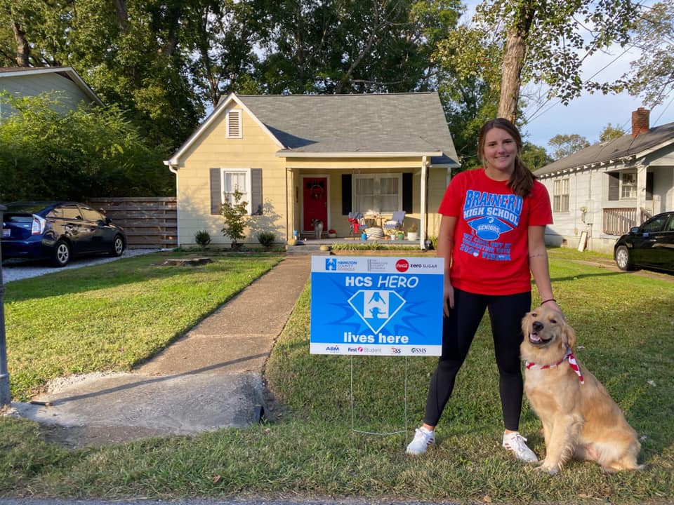 JJChattanooga's tweet photo. My favorite #HCSHero @kassidyweber &amp; her favorite hero @Loony_Luna_Bear representing @BHS_Excellence with pride!

#HCSHeroes  @HCS_Foundation #GivetoHCS #GivingTuesday https://t.co/zz3BIJAh7i