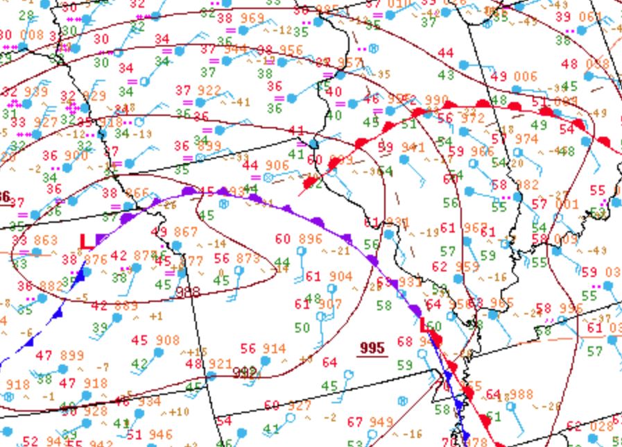 The backdrop was a longwave trough over the western US with a lead wave ejecting across the Central Plains on December 1st. Upstream ridging had allowed for several days of moisture return, with a screaming LLJ transporting moisture from the Gulf of Mexico overnight into the 1st.