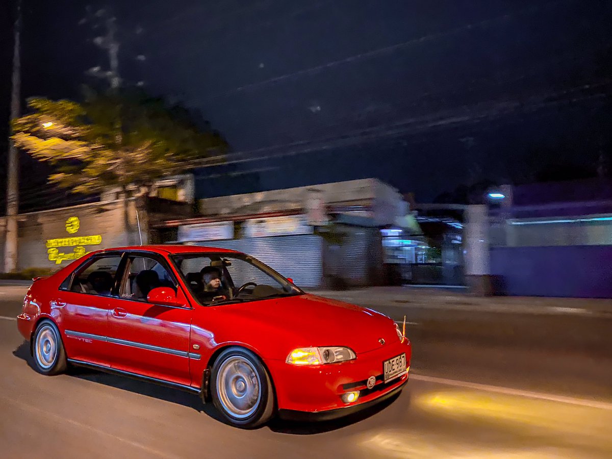 claudeadrian_'s tweet photo. Run free 🇯🇵
#jdmundergroundph #otsxn4e #wildboys #ynready #notofakeyn #tropangEG #sedanturismo #allhail9295 #projectEG9 #advanRC
📸: @andrebicol ❤️ https://t.co/PfINEuJorj