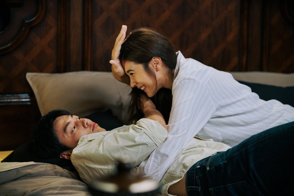 amm_anyama's tweet image. เป็นซีนที่ใช้พลังงานเยอะมากกก แต่ไอ้ต้าวทั้งสองยังเฮฮาและทำเต็มที่ ปล่อยสุดไม่มีกั๊ก ถึงจะใช้เวลาค่อนข้างนานกว่าจะถ่ายจบก็ตามค่ะ #ตราบฟ้ามีตะวันep5