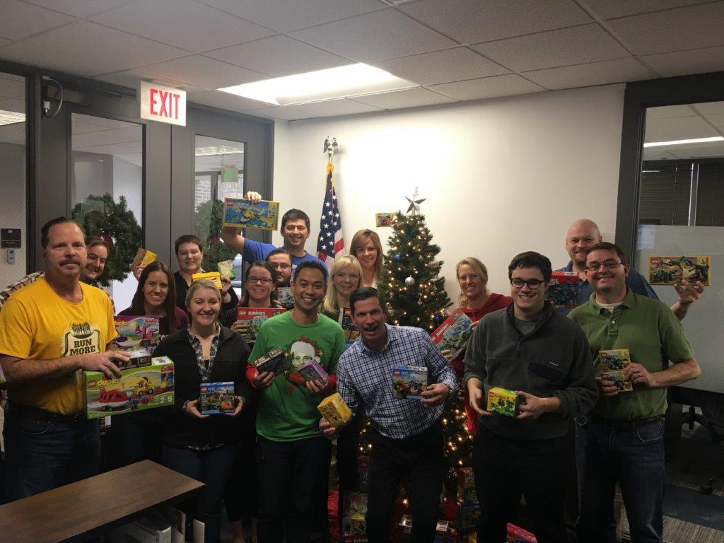 Today is #GivingTuesday. We would like to spotlight the phenomenal work that the <a href="/HeroesFndtn/">Heroes Foundation</a> is doing in Indiana. Through Team JOEY, the foundation partners with businesses every Holiday season to donate new LEGOs to cancer fighters. To donate, visit  heroesfoundation.org/projects/team-…