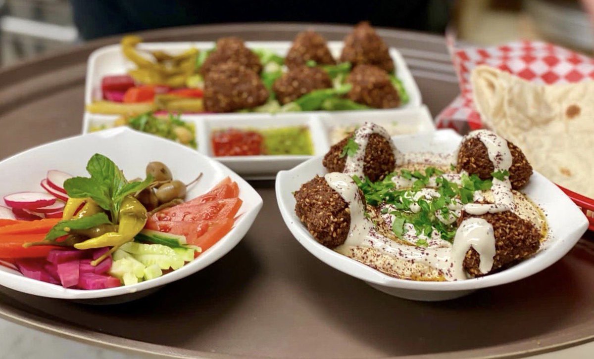 GeorgieShawarma's tweet photo. Did you pack a lunch today? Save it for tomorrow and come to #Georgies instead!!! 😁❤️🔥 #FantasticFalafel #ChickpeasAreTheFuture #AuthenticSyrianFood #YourStomachIsGrowling #AsTastyAsItLooks #75Elgin #TheSoo #SupportLocal https://t.co/sEBUZU3hgd