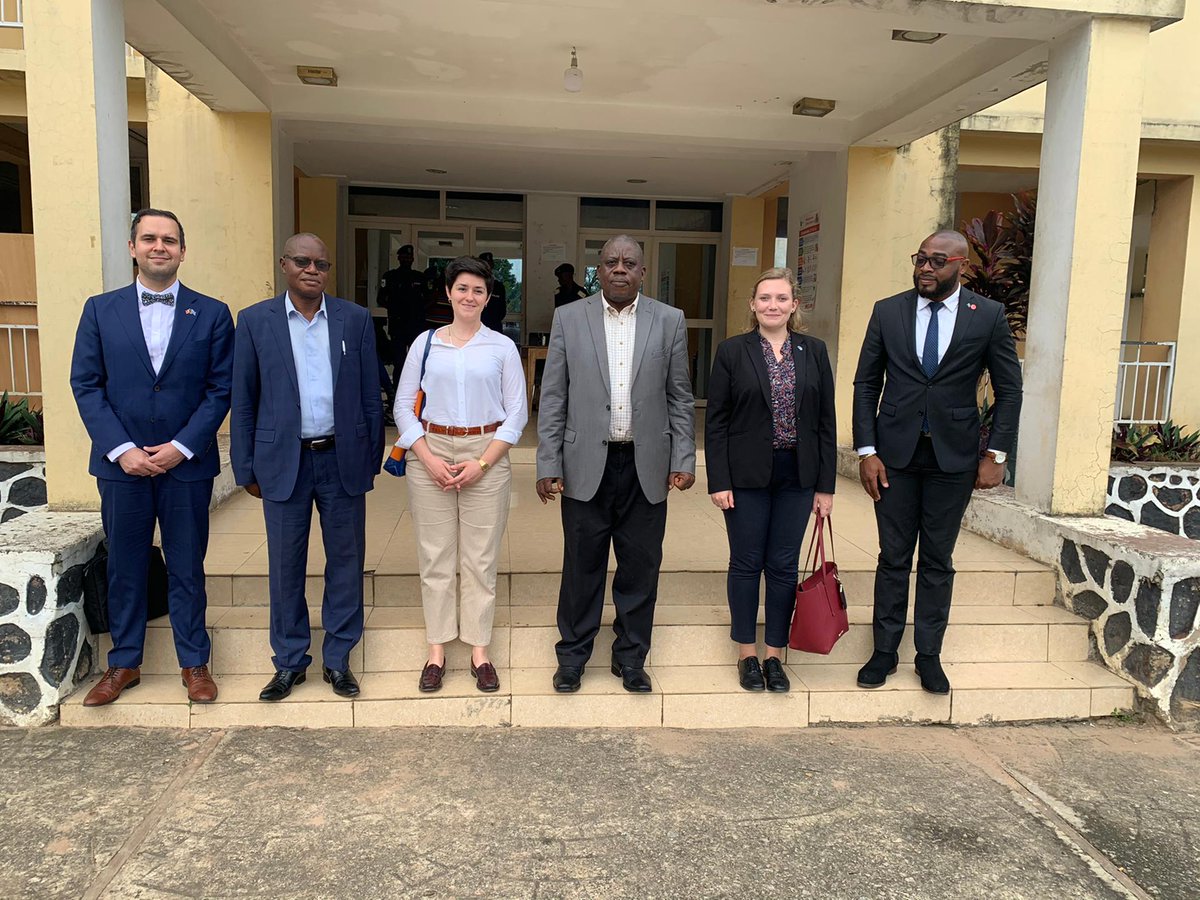 Au cours de la semaine, nous avons rencontré différents acteurs au niveau politique, parmi lesquels le gouvernorat provincial, l'assemblée provinciale et le maire de Kananga. (2/11)