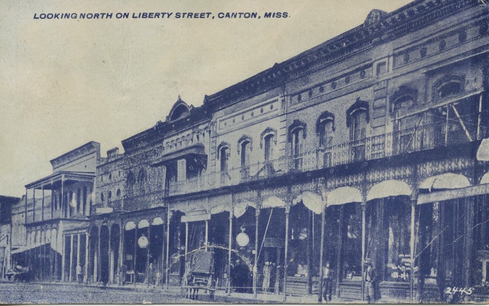 #192: Ridgeland, MS (Part 1)Ridgeland, right outside of Jackson, was home to multiple prominent slave plantations. This included, the Greenwood, Clifton/Ash & Yellowley plantation. Madison County as a whole was recorded w/ 18,118 slaves in the 1860 US Census & 148 slaveholders