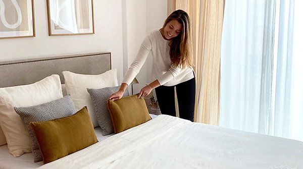 LOMONACO tweet media