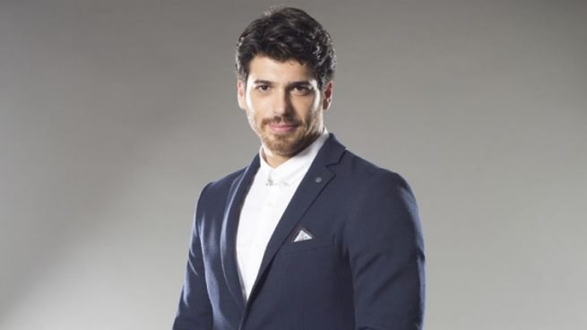 ¡Resultados, noviembre 2020!

Can Yaman #Dolunay, con un 51.9%, gana como la mejor actriz que tiene actualmente <a href="/divinity_es/">divinity</a>: ow.ly/xFIz30rmzW5

Nuevas encuestas disponibles en el blog de Telenovelas en España: ow.ly/nMx730rmzXC

#TelenovelasDivinity
