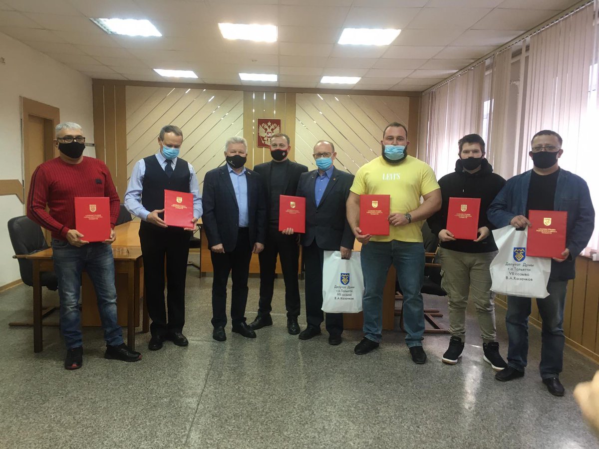 Сегодня, вместе с Главой Комсомольского района, Анисимовым Артемом, поздравили районных победителей акции "Народное признание". Всем удачи в следующем этапе!