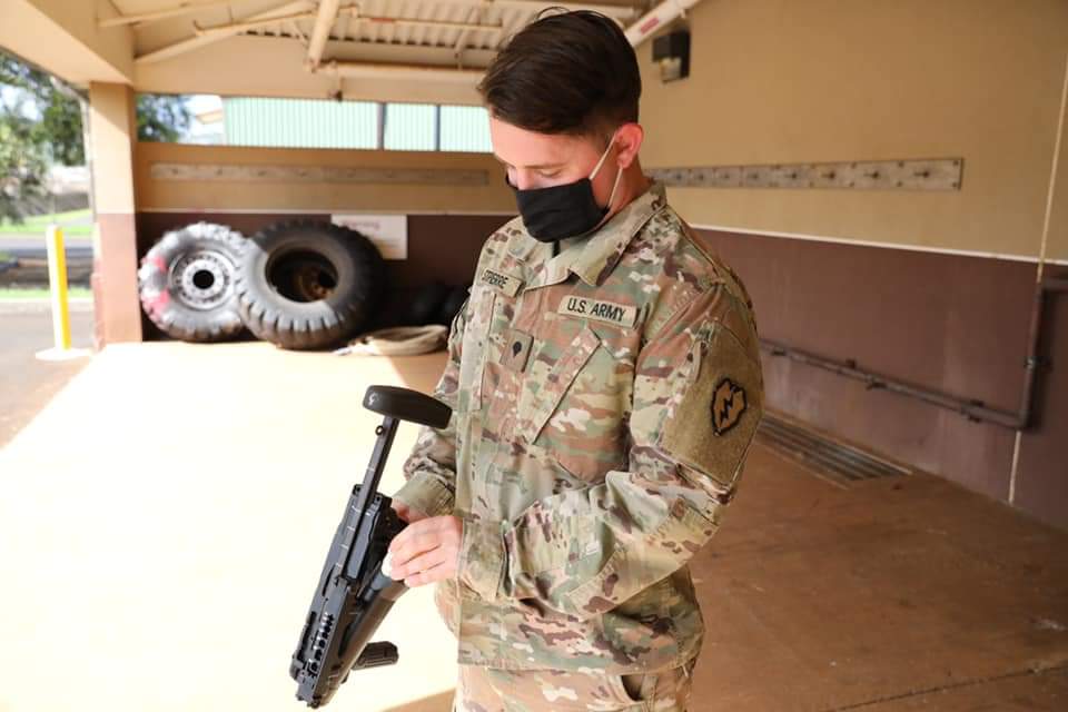 25thID's tweet image. 25th DSB incorporates their 3D printing capability to create training rounds for PMI on the M320 weapon system, modernizing how #AmericasPacificDivision trains to fight and win!

#LightningSupport #TropicLightning #StrikeHard #Ready2Fight #Modernization