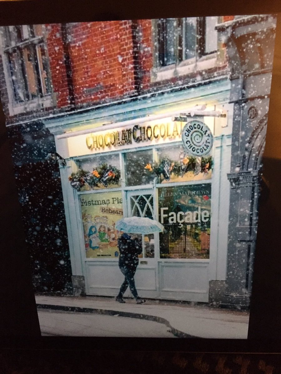 JayJayBus's tweet photo. My goodness me is that ‘The Christmas Play Rehearsal ‘ in the window of the bookshop?
Check out my books in your local bookshop or museum.
Give a book for Christmas to read in your bubble?
#Bus #BusStopAdvent #busstory #IARTG #WritingCommunity
@CrawleyMuseum
@JohnPye7 https://t.co/z6bLy3ZzxK