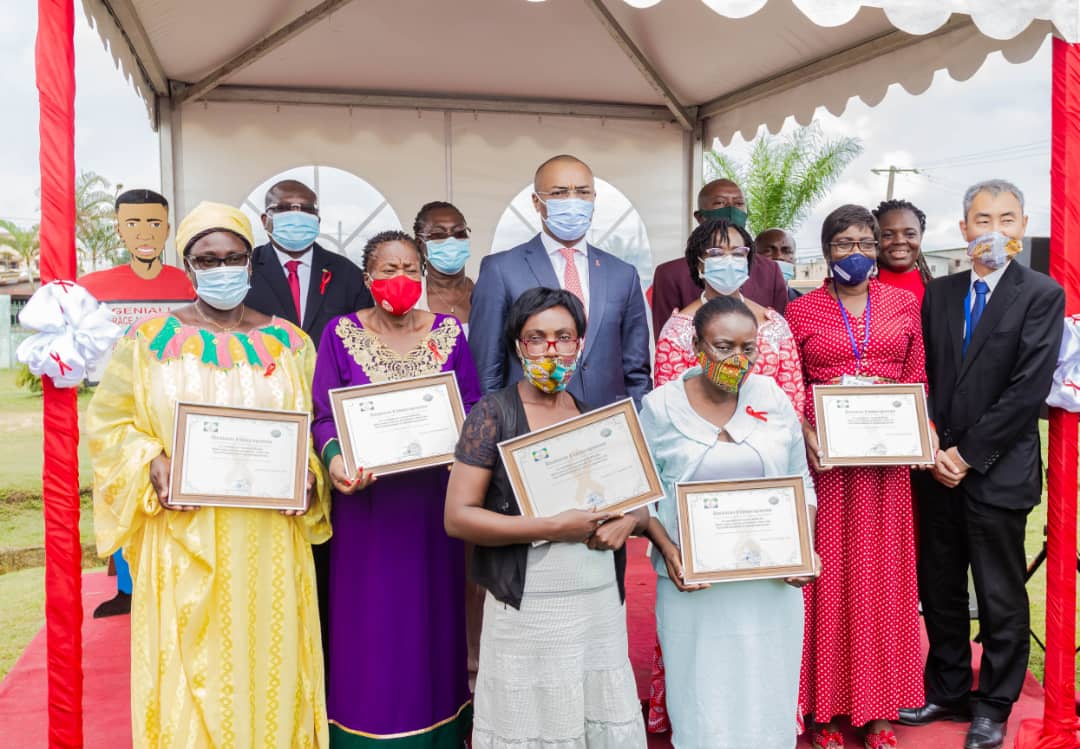 SanteSocialeGA's tweet photo. Le Ministre de @SanteGOUVGA, @DrObiang, a participé ce jour, en présence des représentants résidents de @UnaidsGabon et de @UNFPAGabon, à la célébration de la #33e éditionde la journée mondiale de lutte contre le #Sida https://t.co/emmvK4LZmT