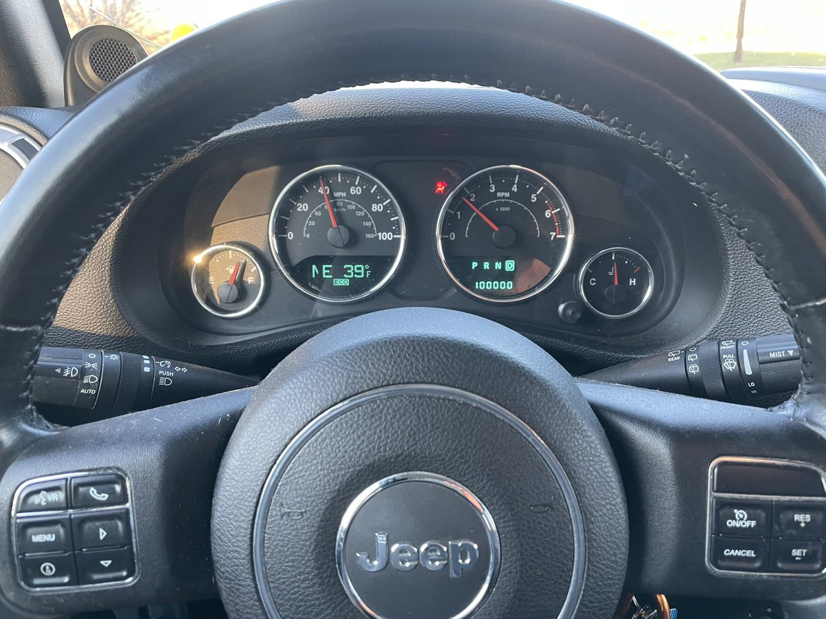 29kyle29's tweet image. “One more..here we role again. One more jeep leads to another”🎼 Good to be back all!!✌️ #4time #100000club #jeepon #memphis