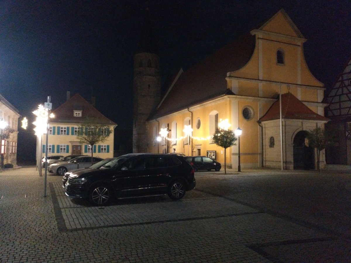 sl3sch's tweet photo. Ich danke Ihnen für die wunderschöne #Zeit in #Sachsen-#Lichtenau und #Neuendettelsau und wünsche viel Gottes #Segen! Ihr Sebastian Lesch,  eben frisch gebackene #Pfarrer von #Heideck, #Laibstadt, #Liebenstadt und #Thalmässing. https://t.co/RkbIETUXQv