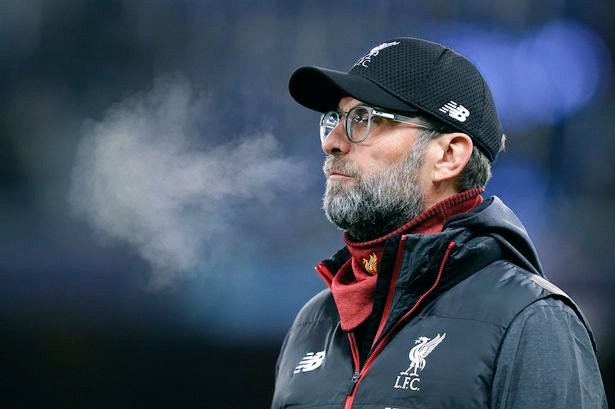MrBoywunder's tweet photo. 9 players injured including the best GK, RB, CB in the world, top 3 CM in the world. Mane &amp; Salah have had COVID. Captain's been injured and it's only December.

Still top of the league and qualified for the final 16 in the CL. There's levels to this game 🐐 https://t.co/f7q1Jjmhbl
