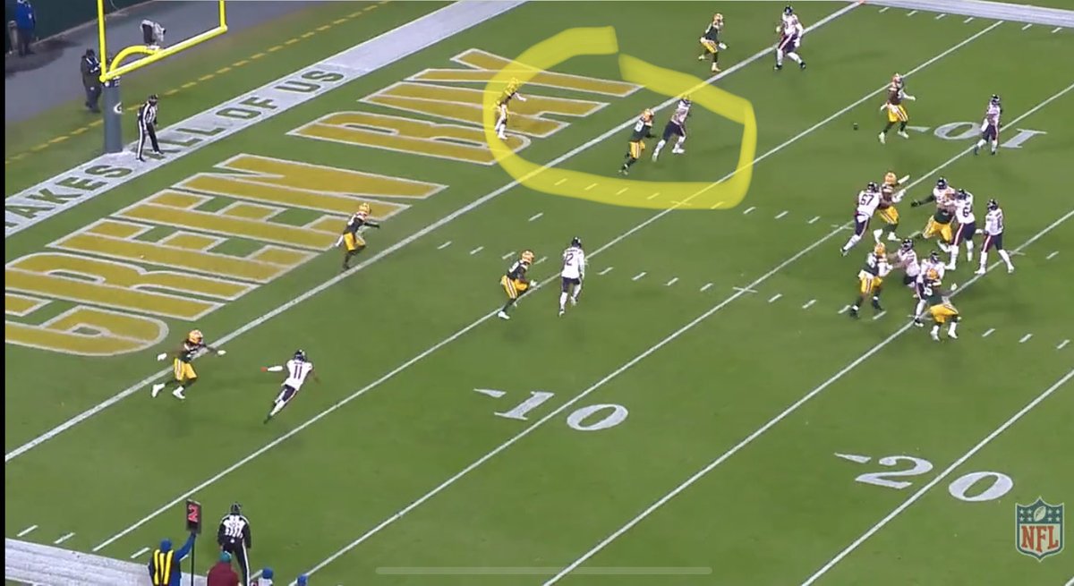 3rd play we all remember, it’s a quick first read throw to Kmet in RZ. He protects him on inside shoulder from outside DB. Should be a td, but instead a drop. Can’t happen, but Kmet never had issues in college w drops. Notice again 7 in coverage