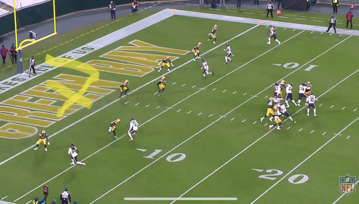 Next throw, talk about ANTICIPATION & trusting your #1 WR. GB really didn’t do anything to focus on Arob, had single coverage all night, 7 back Mitch knows exactly where he’s going look at pic 2 release THERE. I think this should have been challenged as KOd late, TD w new rules
