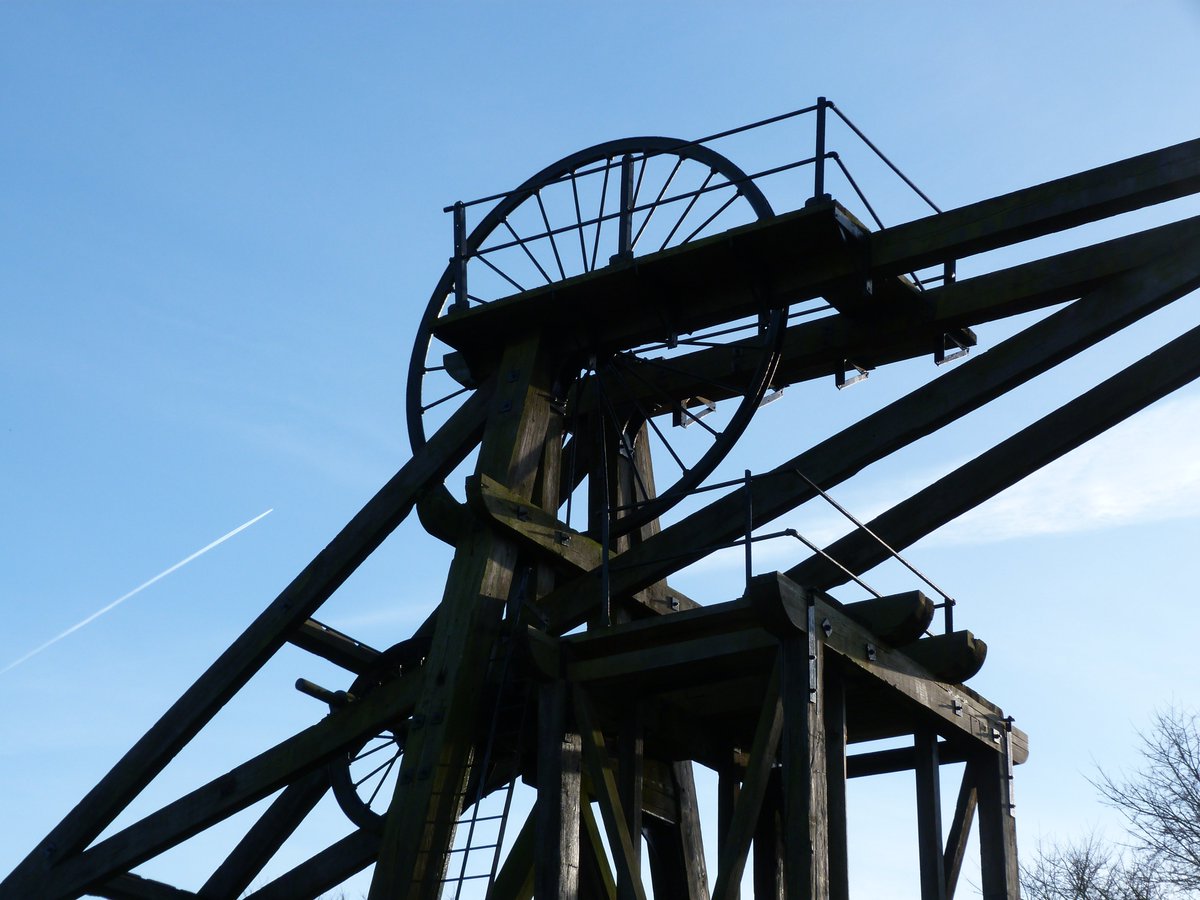 The preserved wooden headstocks date from a major reorganisation of their pits by Barber Walker & Co in 1872. The pit closed for production purposes in 1950 but remained for pumping & ventilation purposes until 1970. In 1991 they were reinstalled at Brinsley from Lound Hall. 3/5